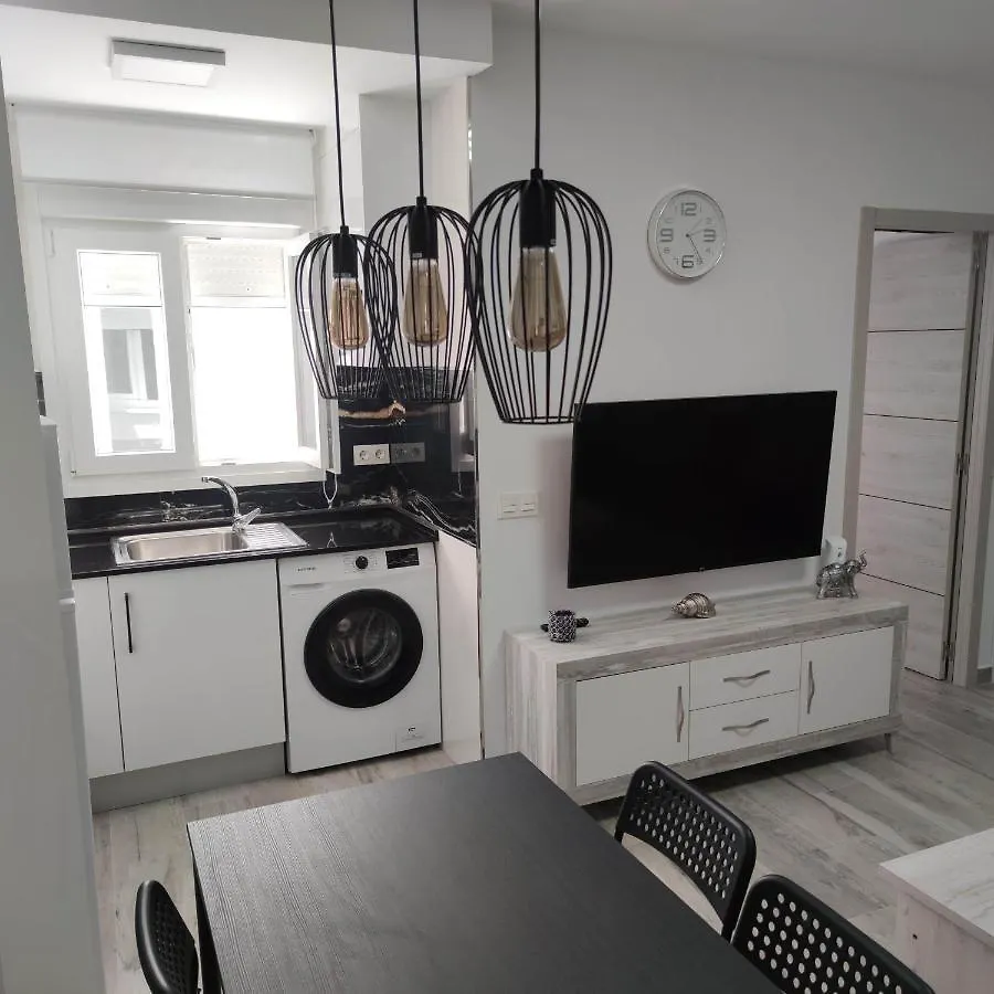 شقة Apartamentos Sol Y Luna Conil كونيل ذي لا فرونتيرا